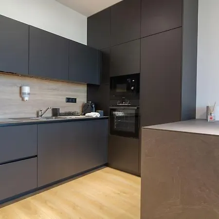 Estera Apt, 4 Guests, Self Check In, Free Parking * Sofia